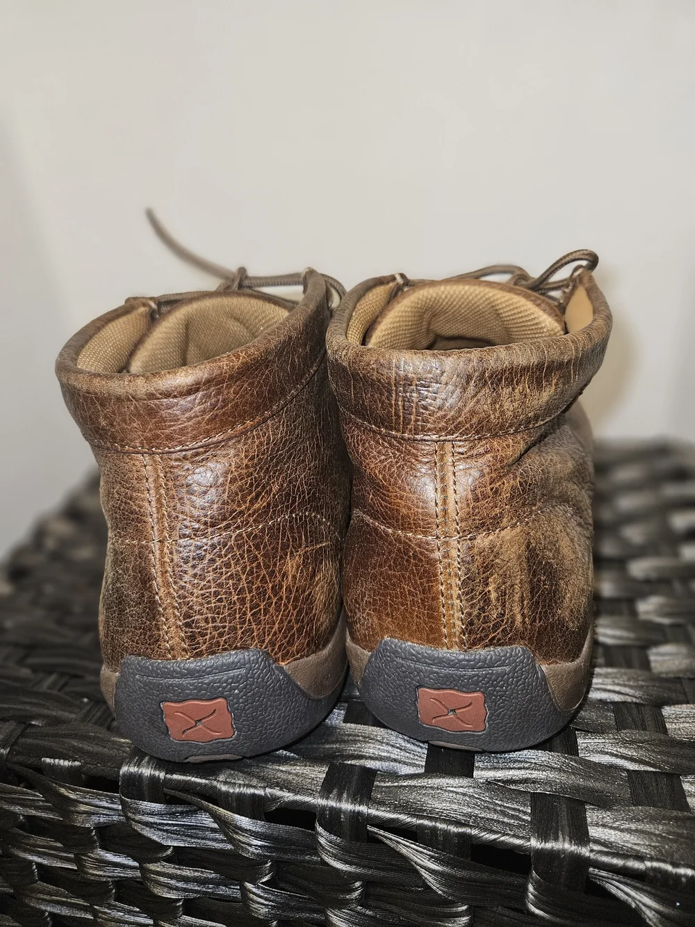 Twisted X Men's Dark Brown Leather Chukka Boots